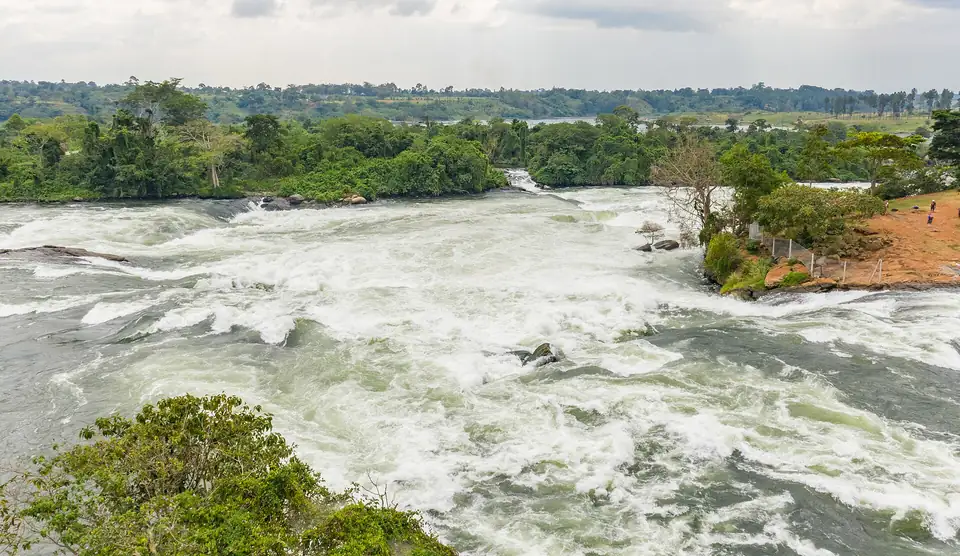 White-water rapids of the Nile at Itanda Falls