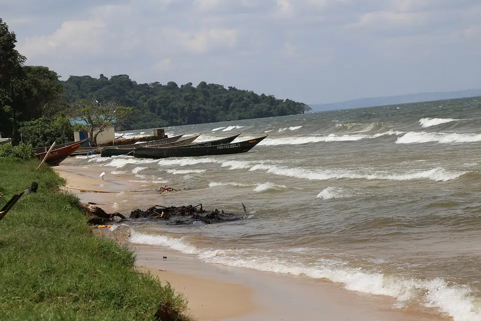 Beach and fishing boats on the shore of Lake Victoria in the Ssese Islands