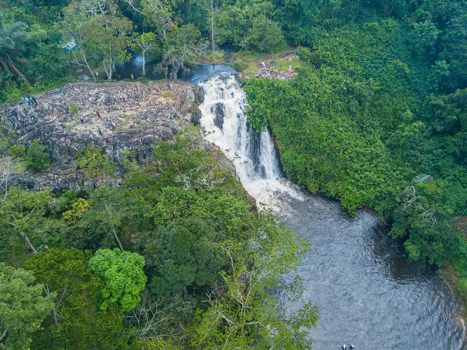 Ssezibwa Falls tumbling into the river below